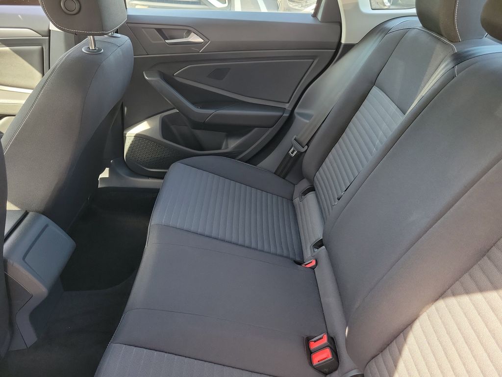 2023 Volkswagen Jetta S - Photo 10