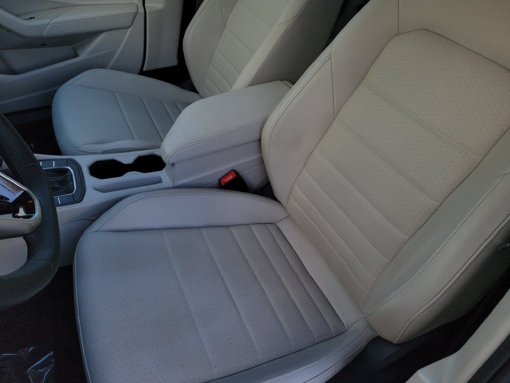 2024 Volkswagen Jetta SE - Photo 20