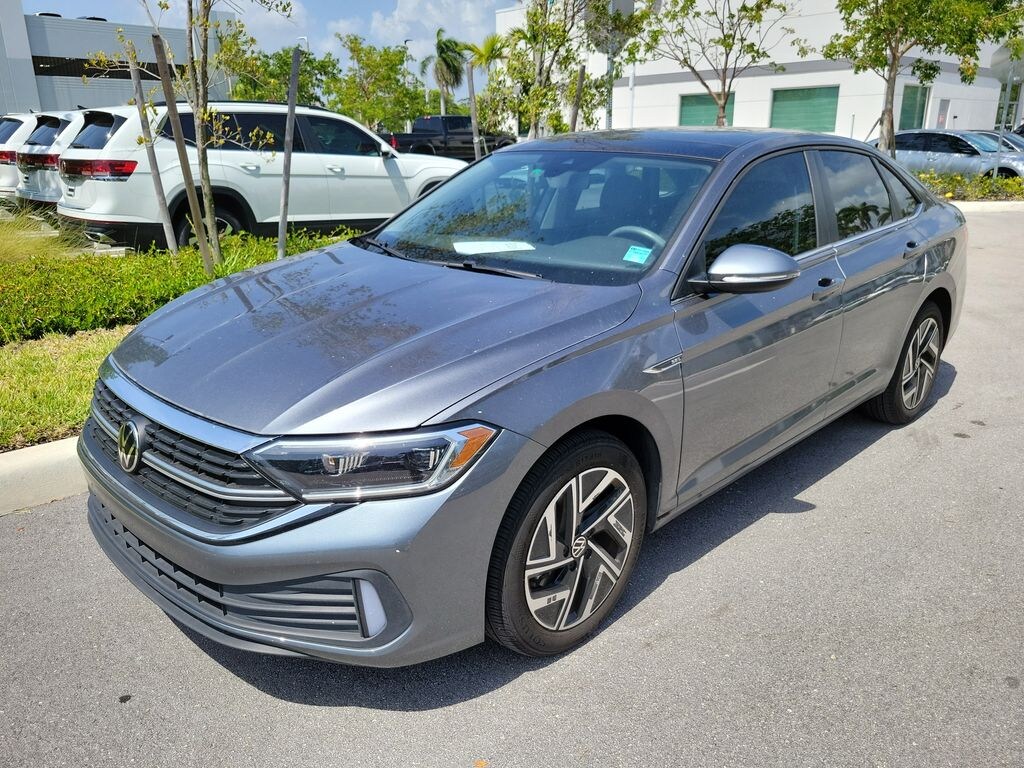 Used 2024 Volkswagen Jetta 1.5T SEL Sedan