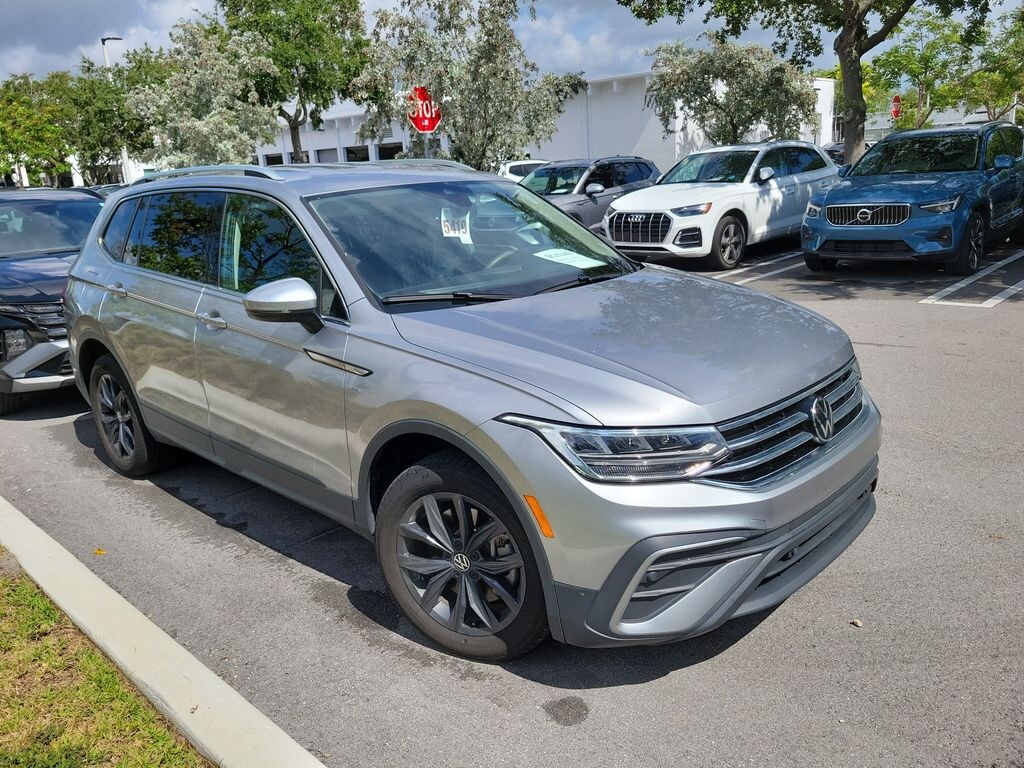 Used 2024 Volkswagen Tiguan 2.0T SE SUV