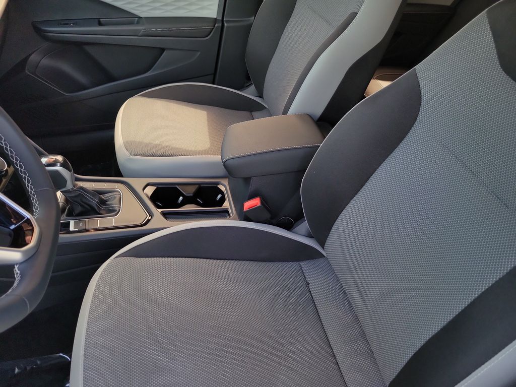 2024 Volkswagen Taos S - Photo 21