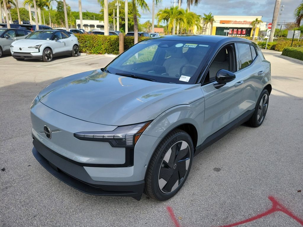 New 2026 Volvo EX30 Twin Motor Ultra SUV
