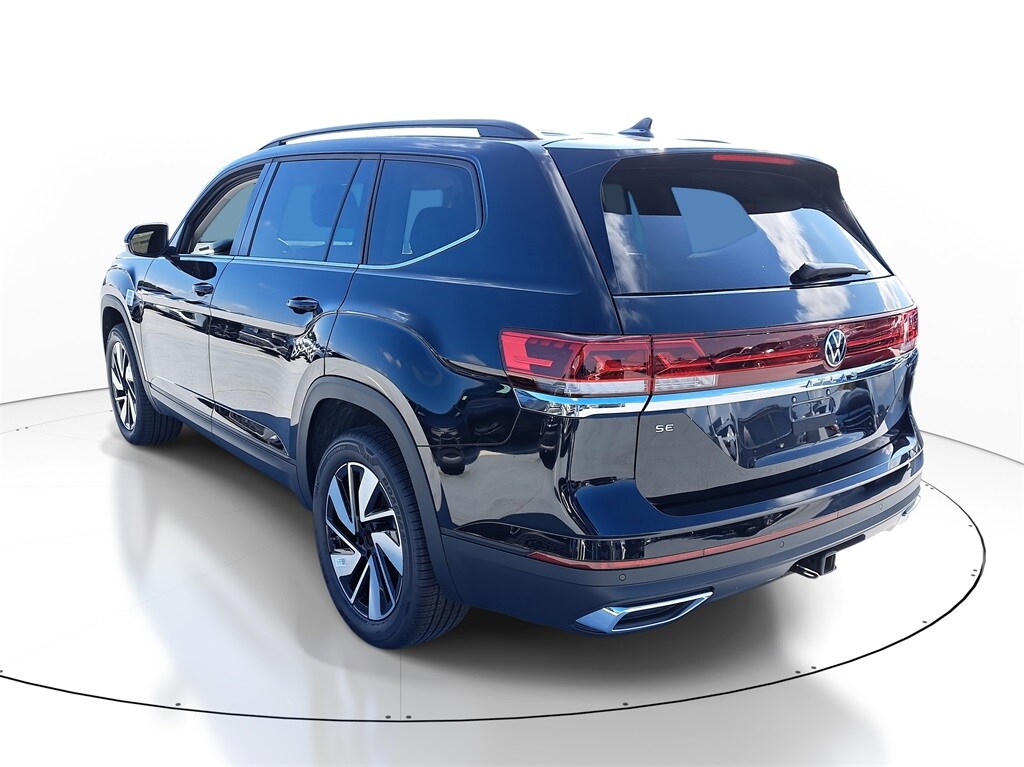 New 2026 Volkswagen Tiguan 2.0T SE SUV