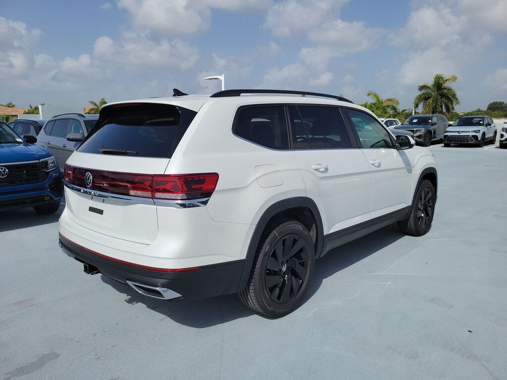 New 2026 Volkswagen Atlas 2.0T SE w/Technology SUV