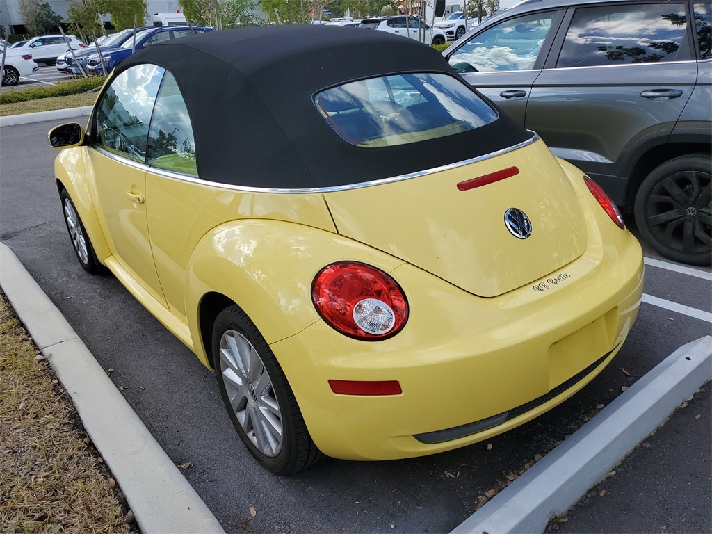 Used 2008 Volkswagen New Beetle SE Convertible