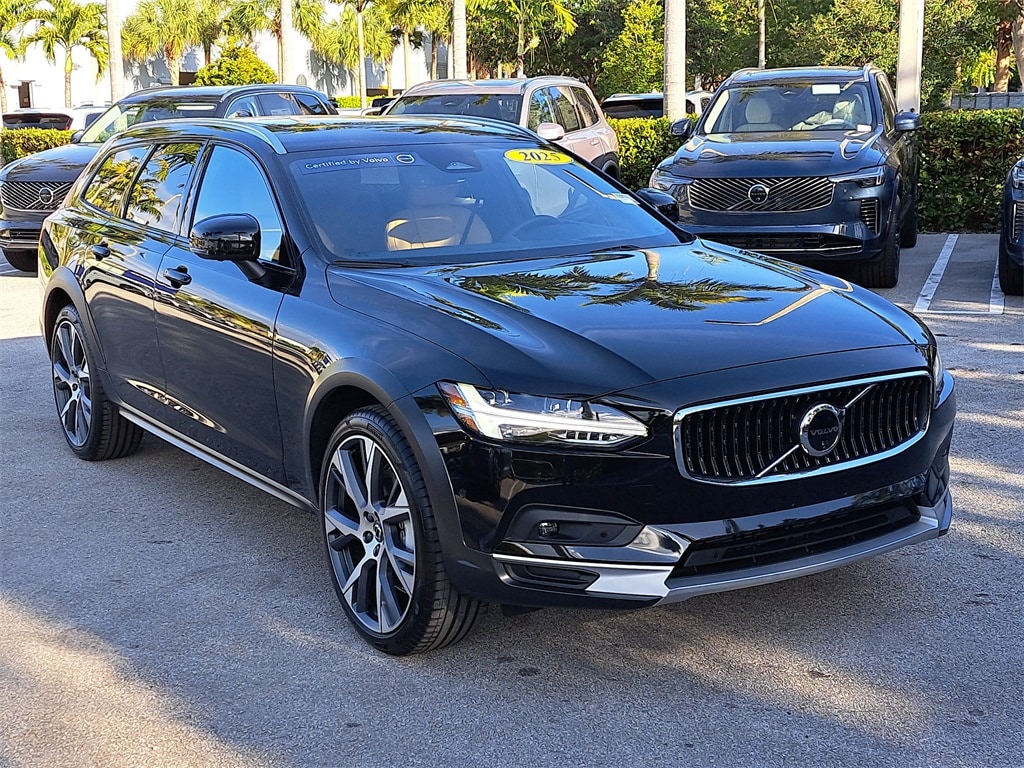 Used 2025 Volvo V90 Cross Country B6 Ultra Wagon