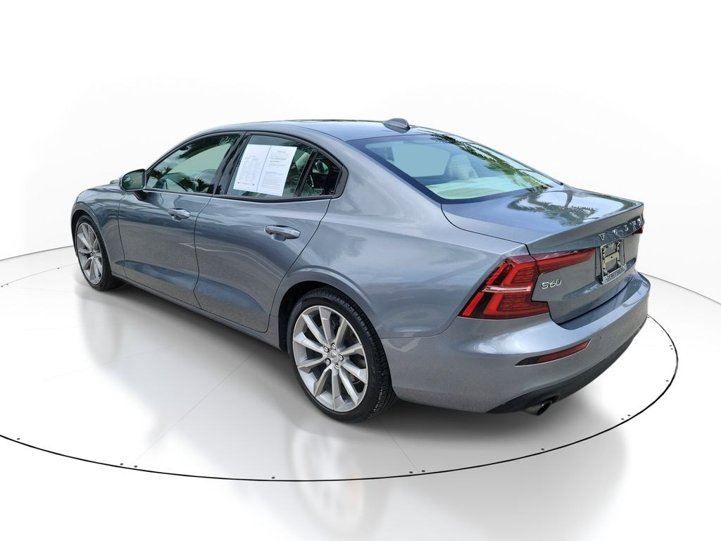 Used 2020 Volvo S60 T5 Momentum Sedan