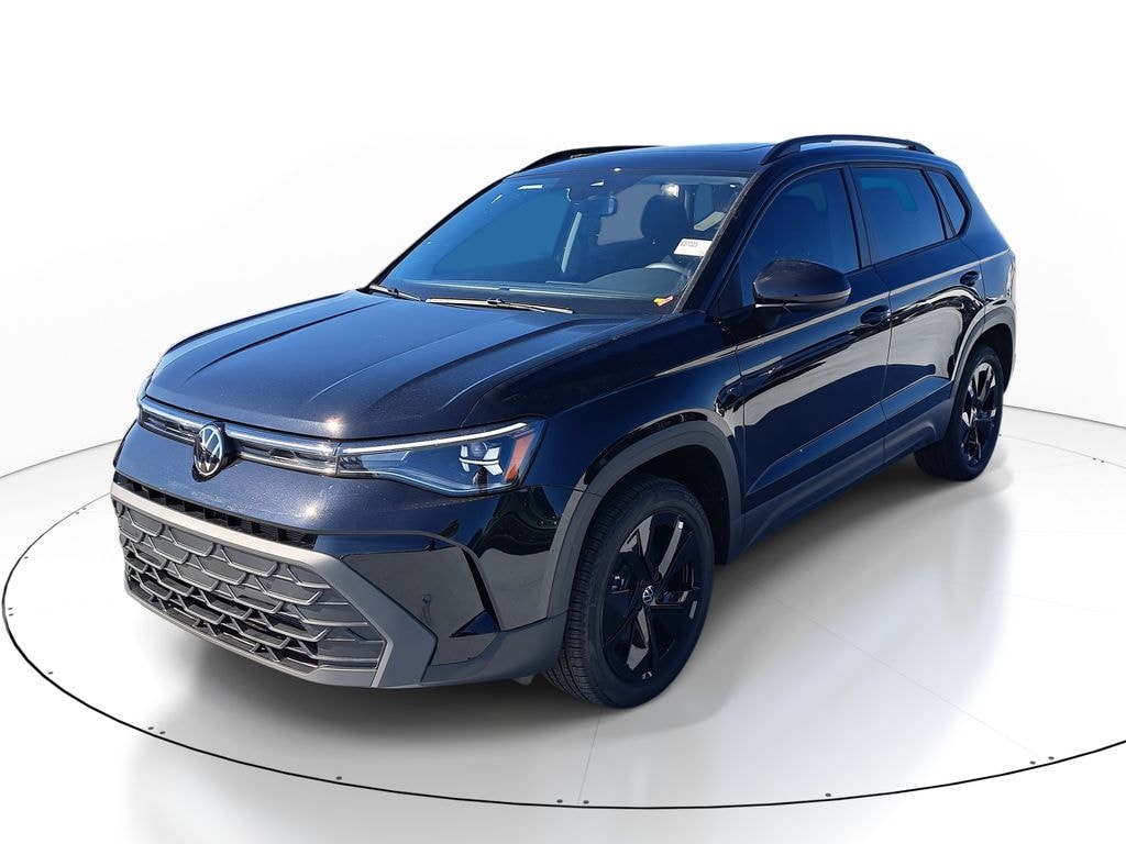 New 2026 Volkswagen Taos 1.5T SE Black SUV