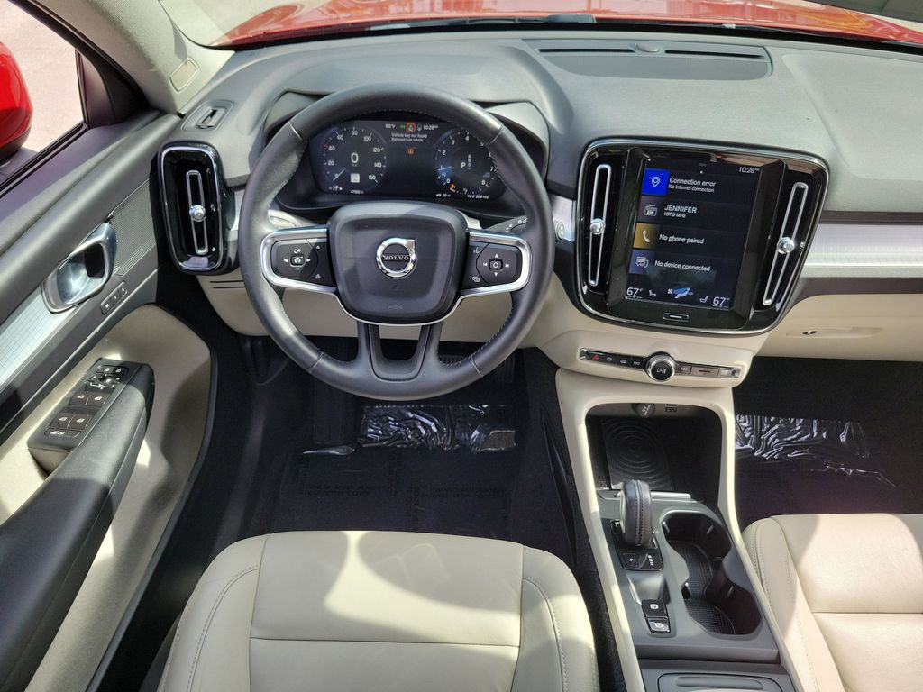 2019 Volvo XC40 Momentum - Photo 14