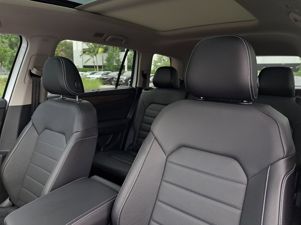 2025 Volkswagen Atlas SEL - Photo 22