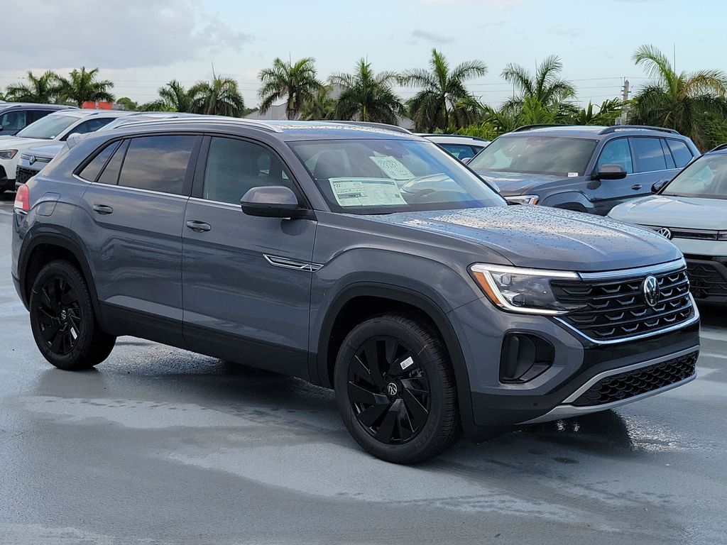 2026 Volkswagen Atlas Cross Sport SE w/Tech