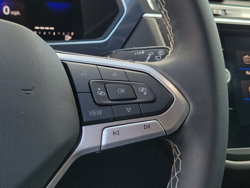 2024 Volkswagen Tiguan SE - Photo 26