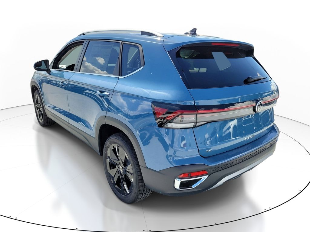 New 2026 Volkswagen Taos 1.5T SE SUV