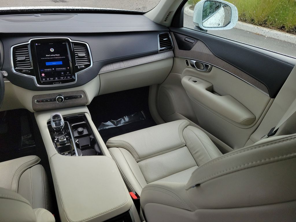 2023 Volvo XC90 Ultimate - Photo 17