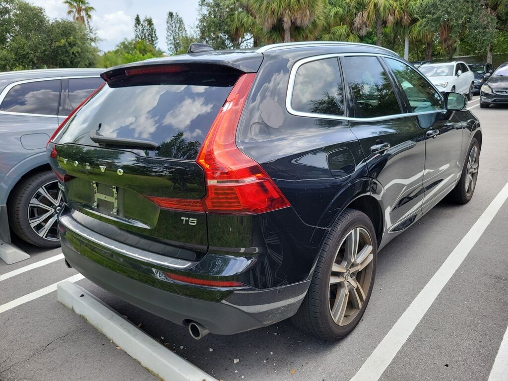 Used 2019 Volvo XC60 T5 Momentum SUV