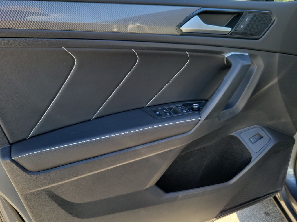 2024 Volkswagen Tiguan SE - Photo 18