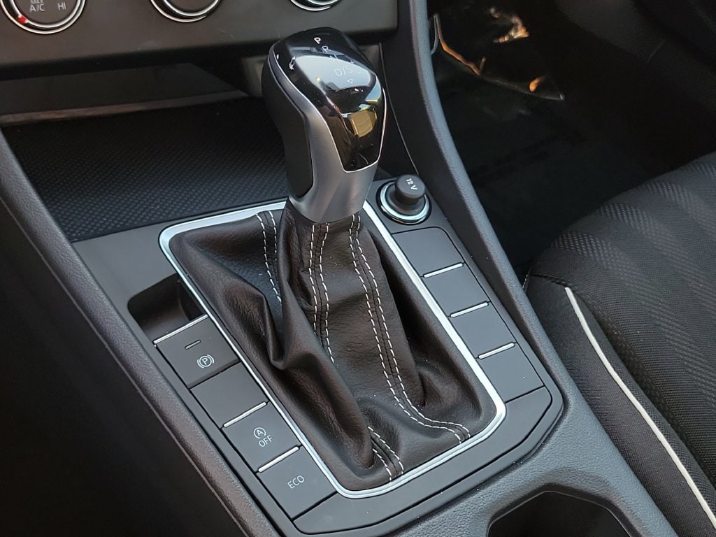 2024 Volkswagen Jetta Sport - Photo 30
