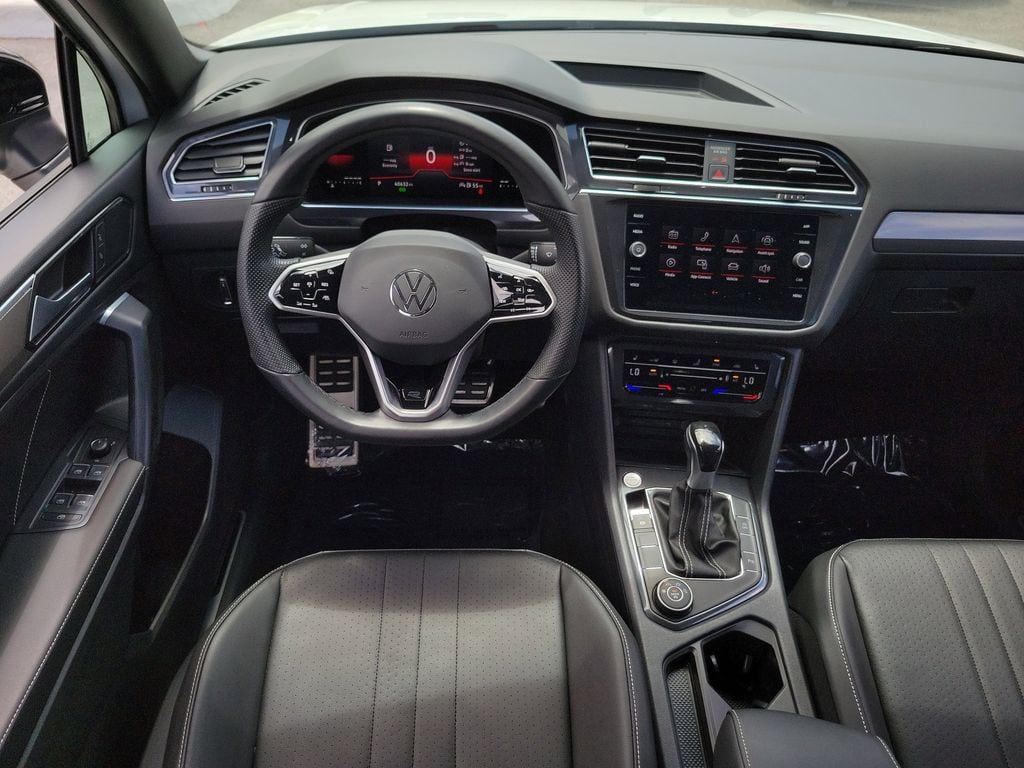 2023 Volkswagen Tiguan SE R-LINE BLACK - Photo 13