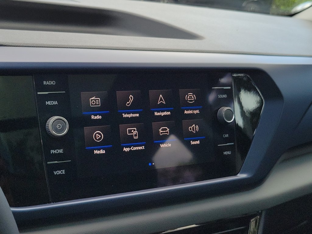 2023 Volkswagen Taos SE - Photo 26