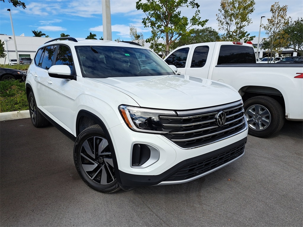 2024 Volkswagen Atlas SE w/Tech's photo