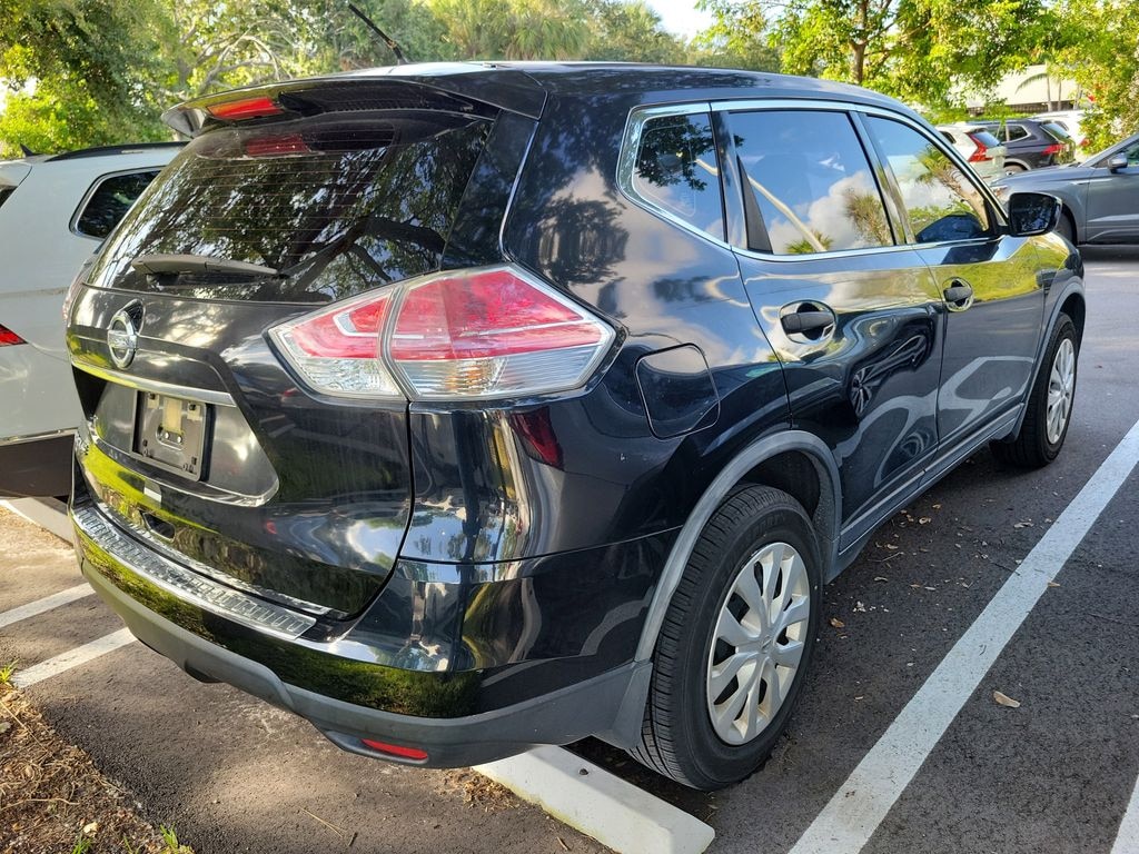 Used 2016 Nissan Rogue S SUV