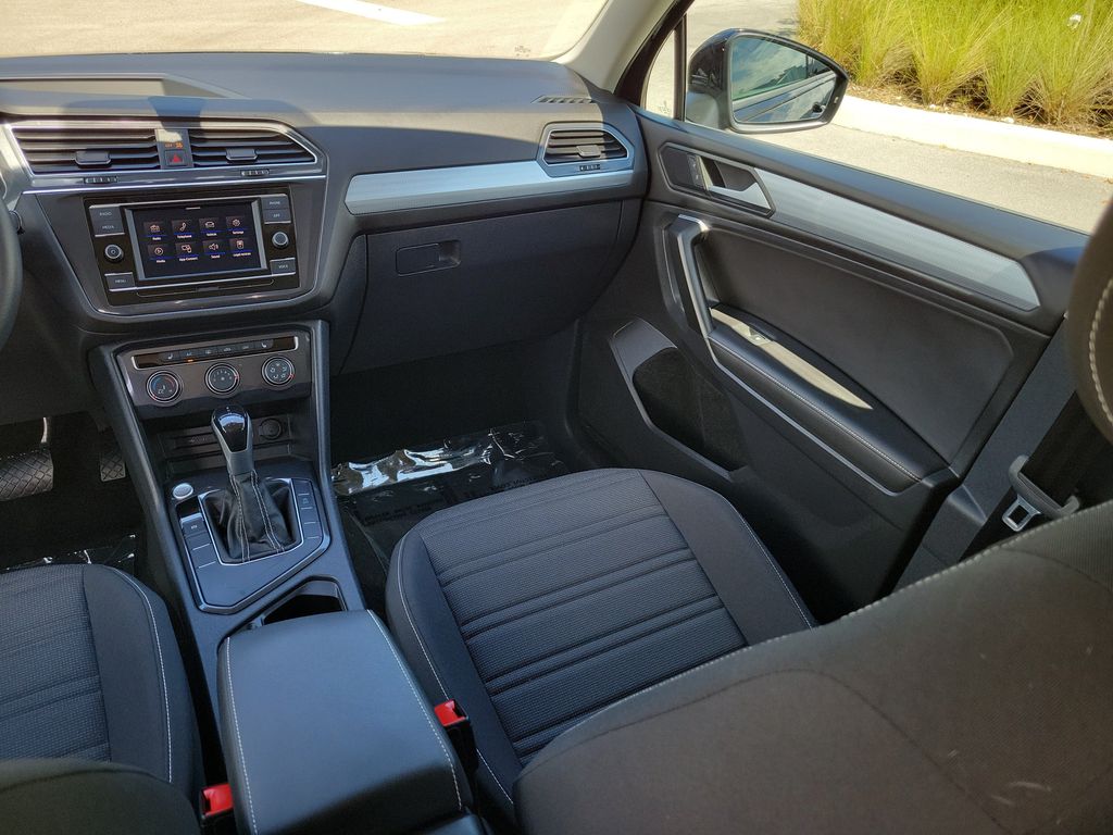 2023 Volkswagen Tiguan S - Photo 16