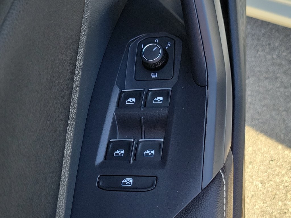 2024 Volkswagen Jetta Sport - Photo 18