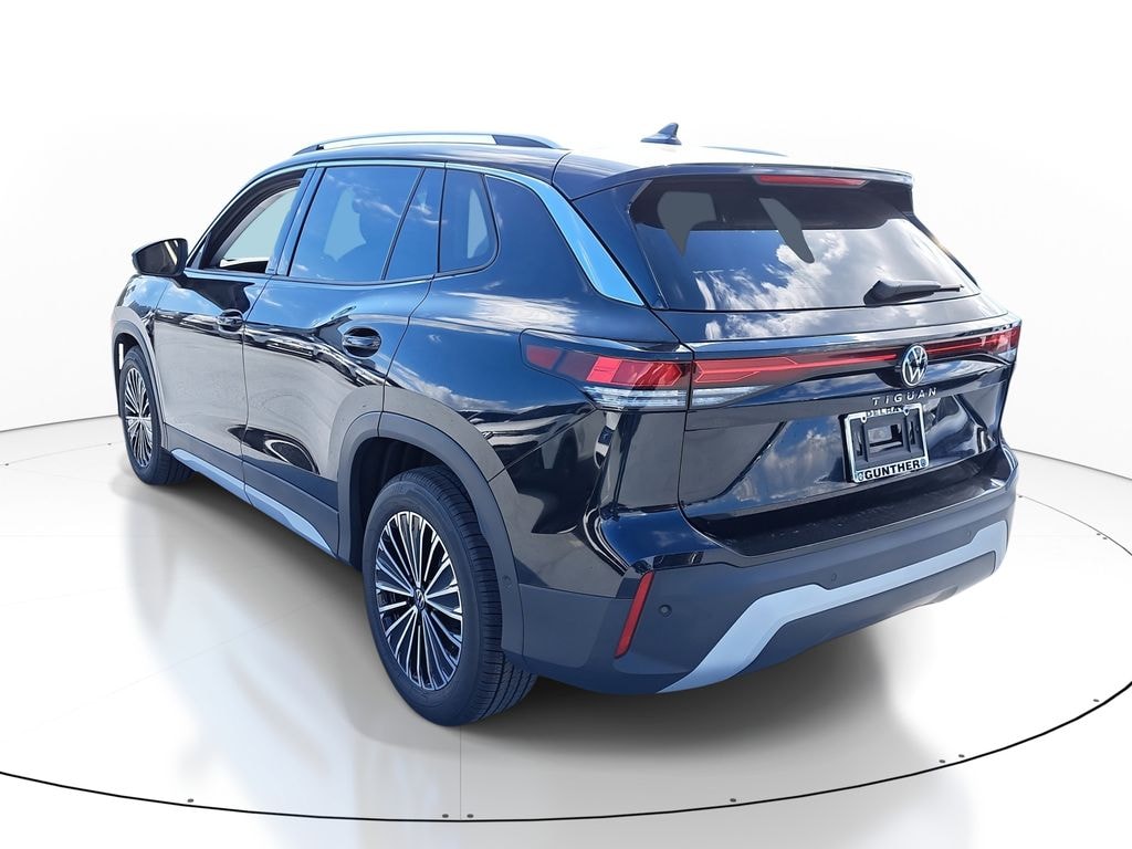 New 2026 Volkswagen Tiguan 2.0T S SUV