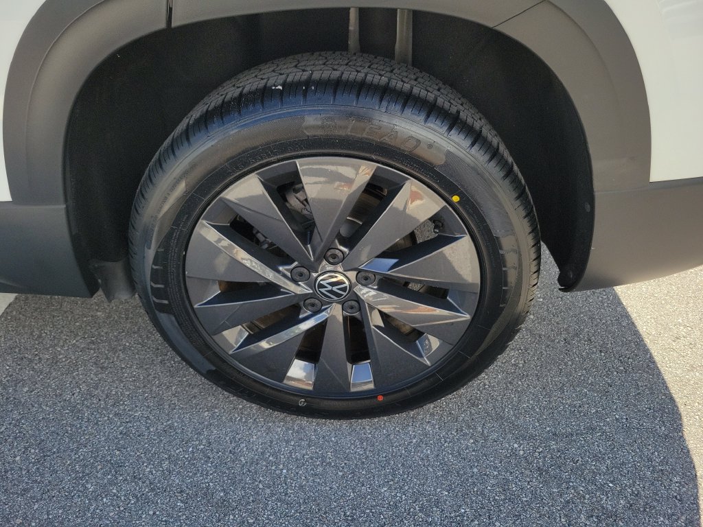 2023 Volkswagen Taos S - Photo 7