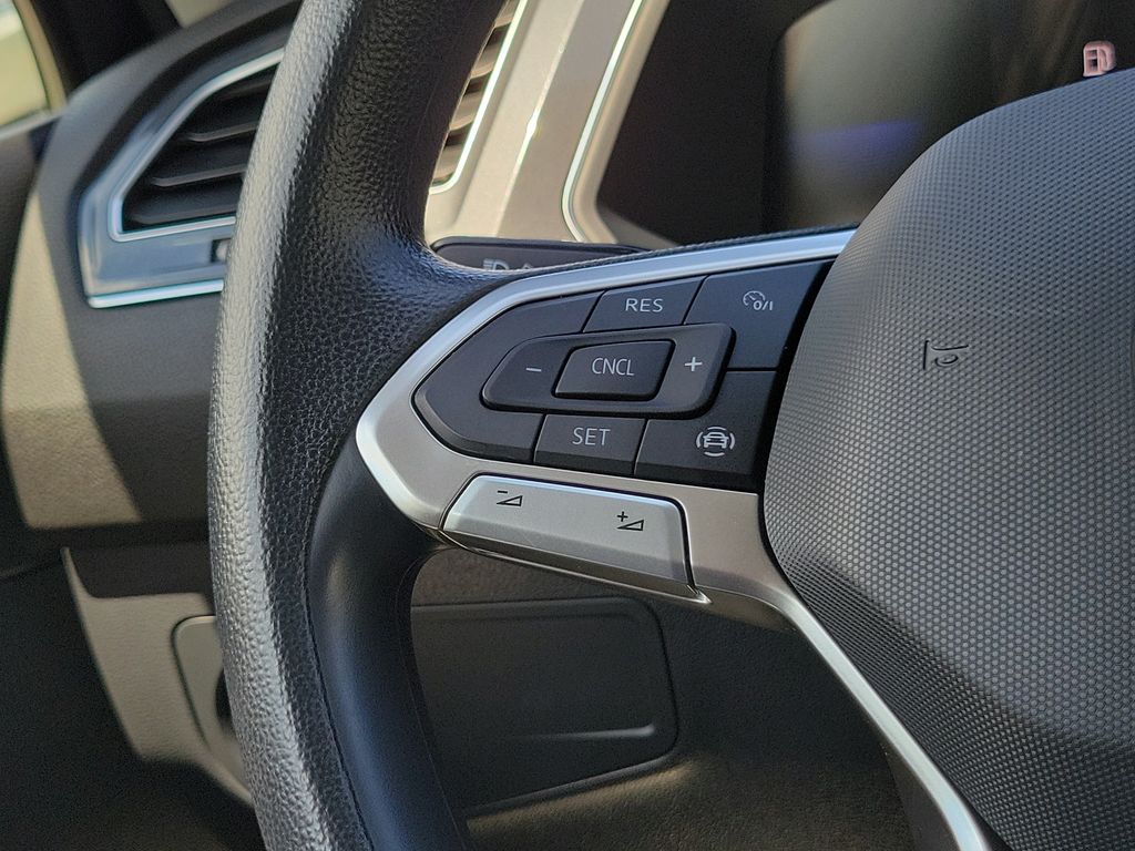 2023 Volkswagen Tiguan S - Photo 24