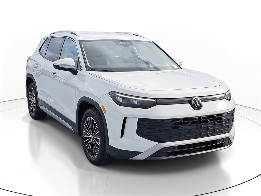 2026 Volkswagen Tiguan S's photo