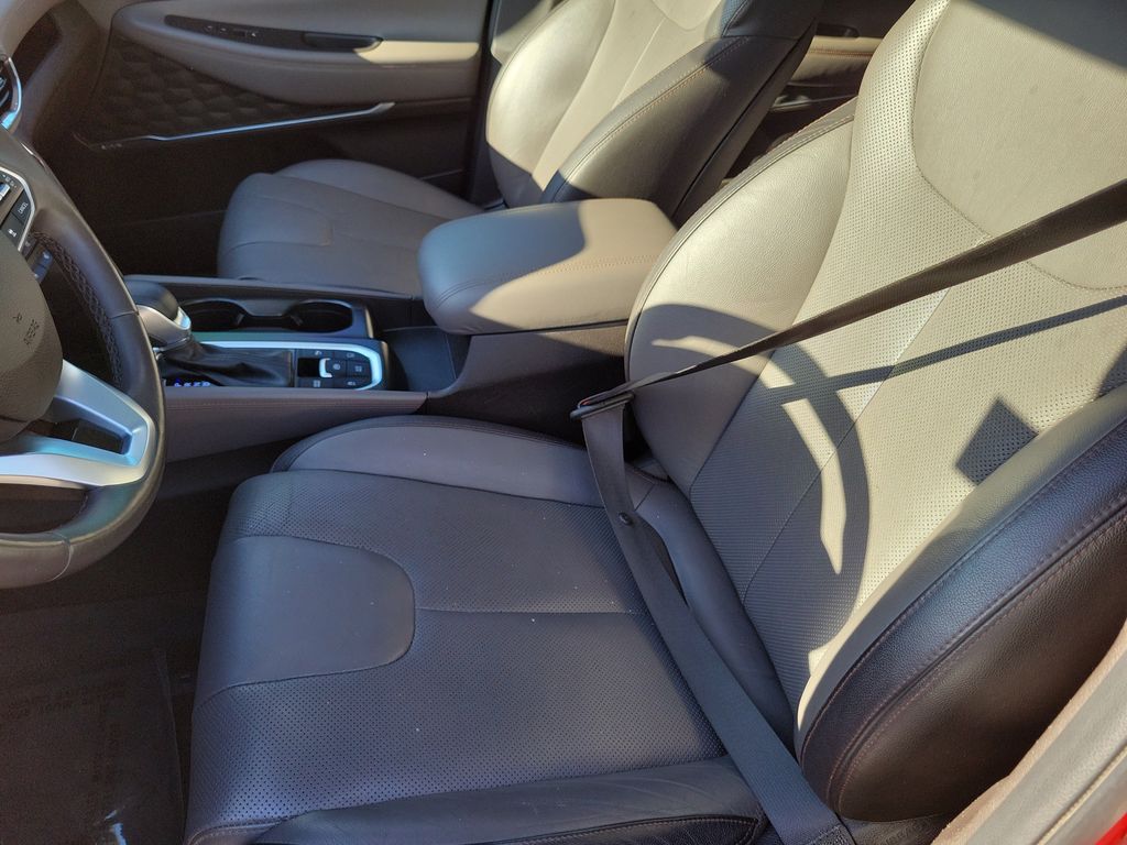 2020 Hyundai Santa Fe Limited - Photo 19