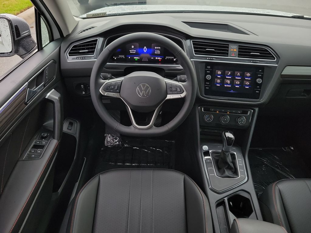 2024 Volkswagen Tiguan Wolfsburg Edition - Photo 15