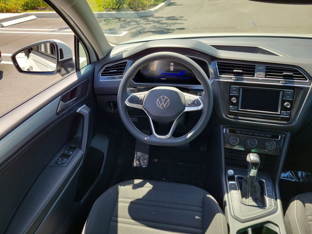 2024 Volkswagen Tiguan S - Photo 13