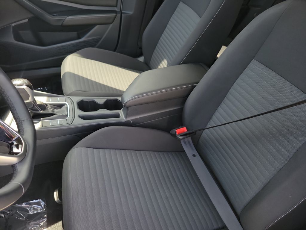 2025 Volkswagen Jetta S - Photo 19