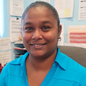 Staff member Sarah Schneck from bc87af5e5918