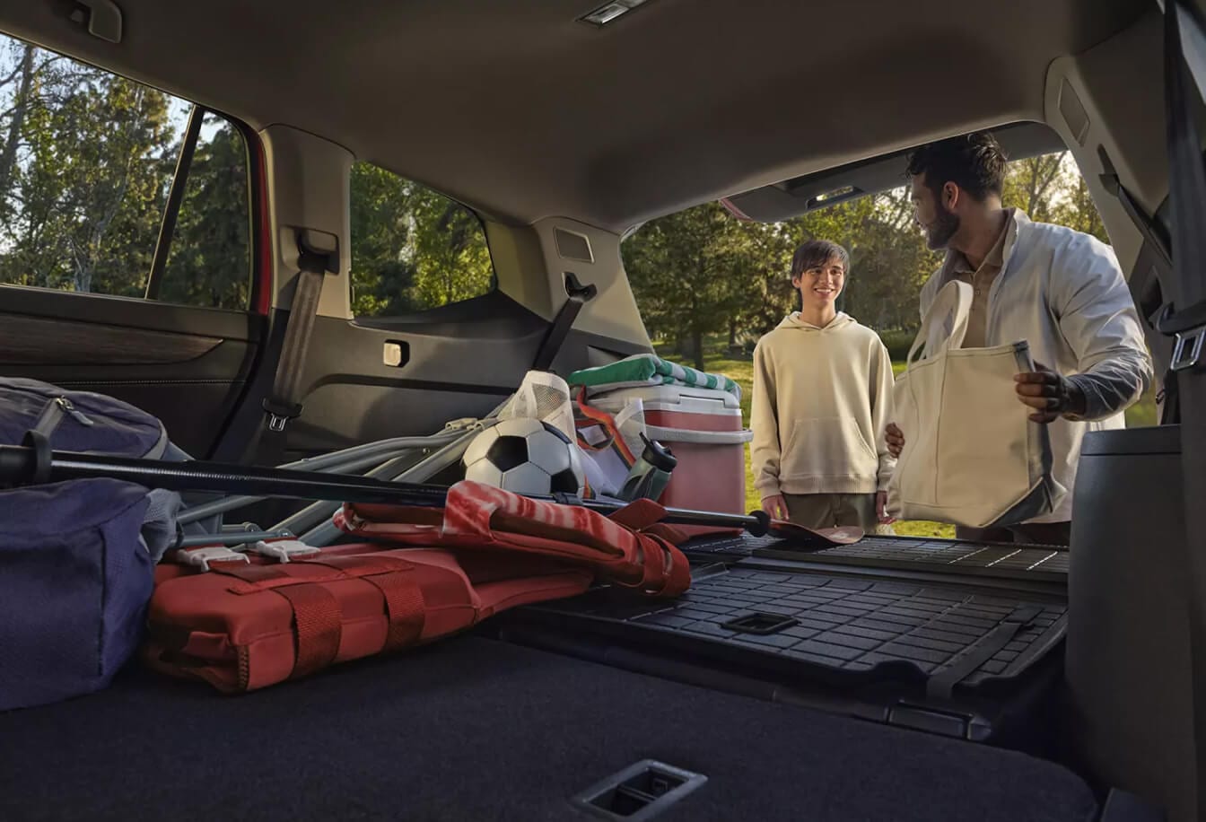 VW Atlas SE with technology