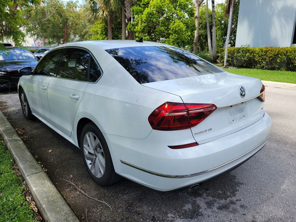 Used 2018 Volkswagen Passat 2.0T SE Sedan