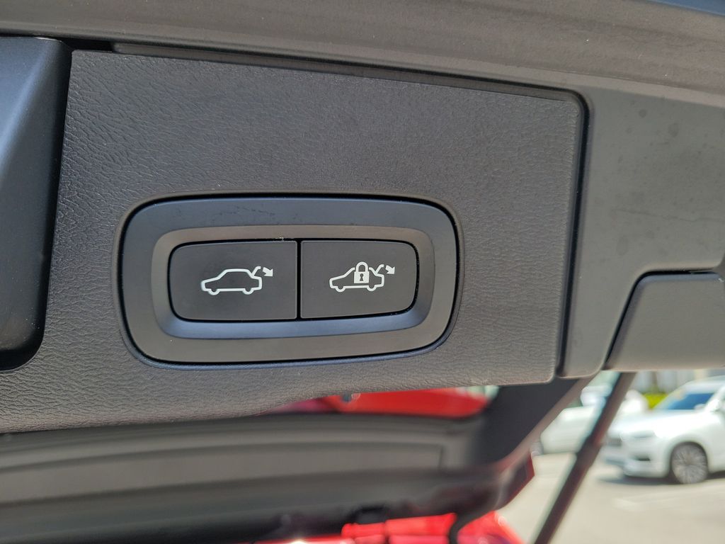 2021 Volvo XC60 Inscription - Photo 8
