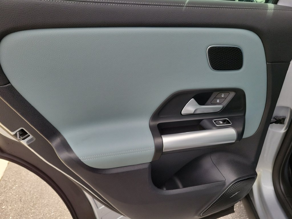2025 Mercedes-Benz GLA GLA35 AMG - Photo 10
