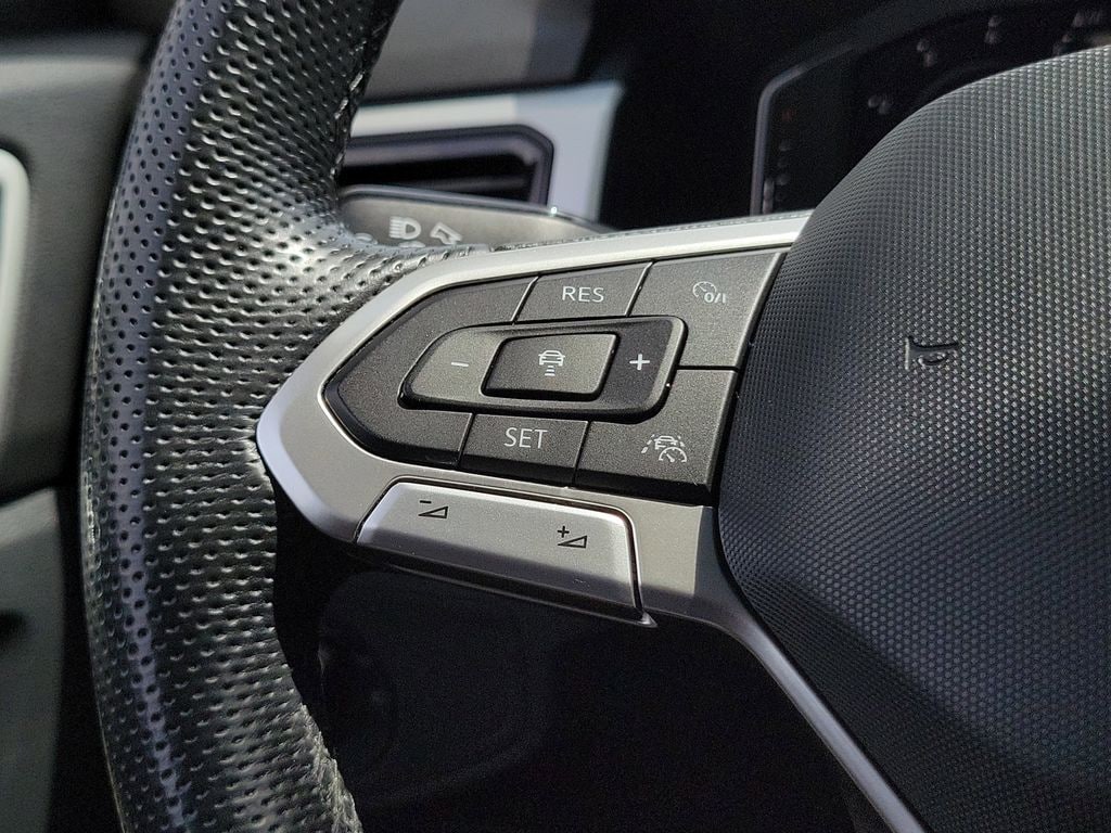 2022 Volkswagen Atlas SEL R-Line - Photo 26