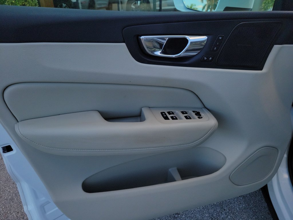 2019 Volvo XC60 Inscription - Photo 16