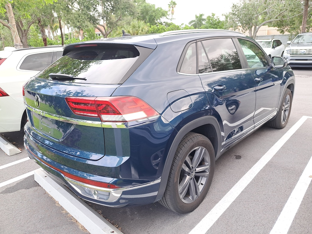 Used 2021 Volkswagen Atlas Cross Sport 3.6L V6 SE w/Technology R-Line SUV