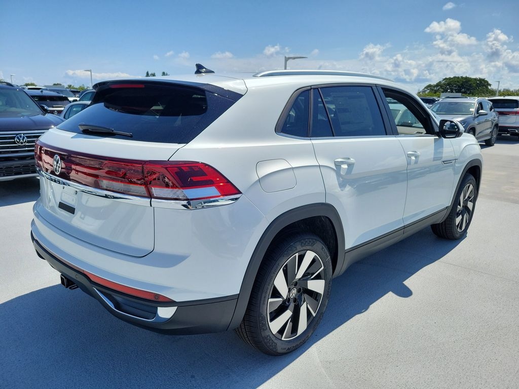 New 2026 Volkswagen Atlas Cross Sport 2.0T SE w/Technology SUV