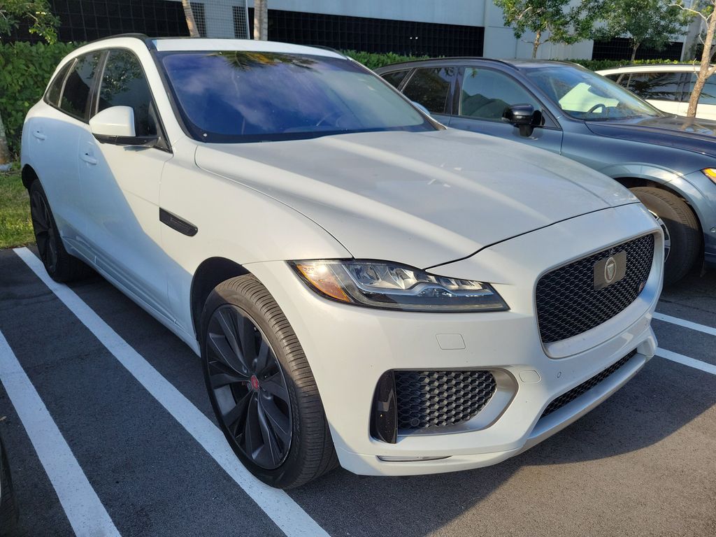 2019 Jaguar F-Pace S