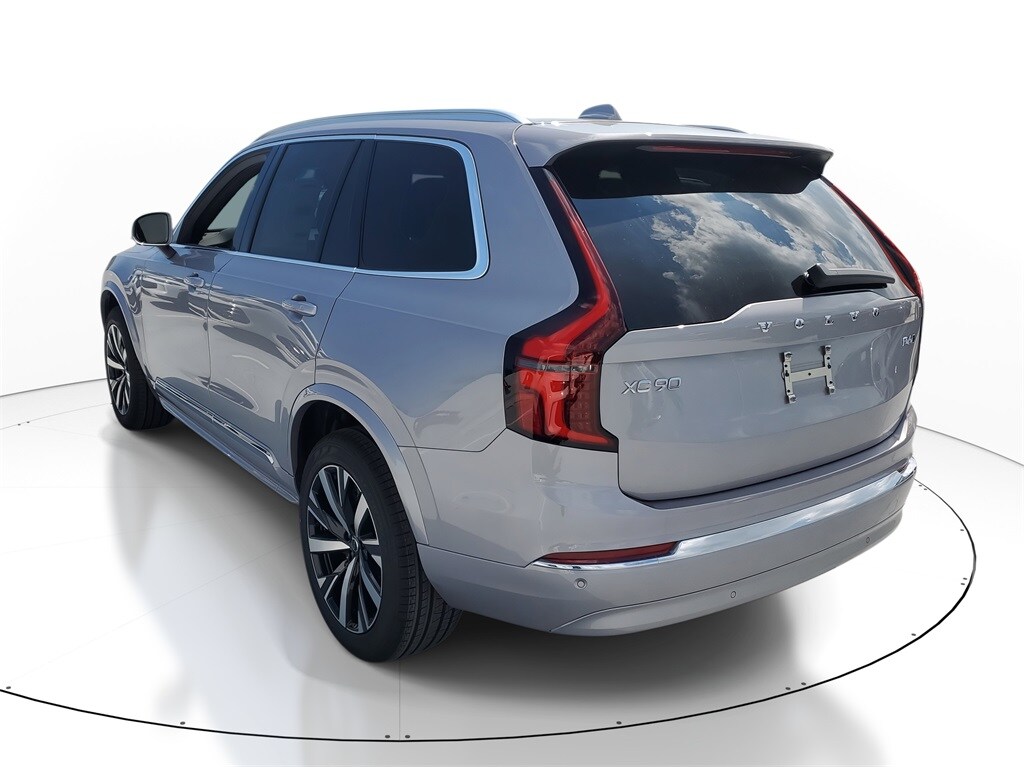 New 2026 Volvo XC90 B6 Core SUV