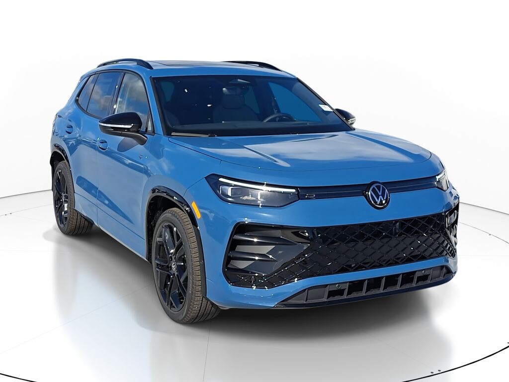 New 2026 Volkswagen Tiguan 2.0T SE R-Line Black SUV