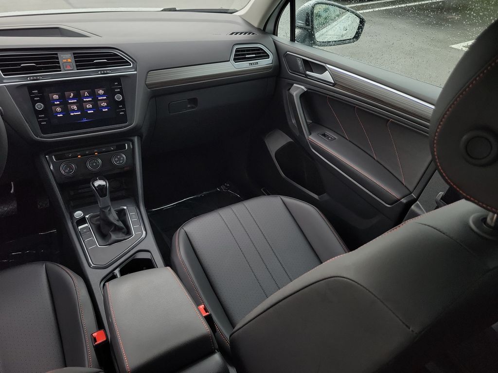2024 Volkswagen Tiguan Wolfsburg Edition - Photo 17