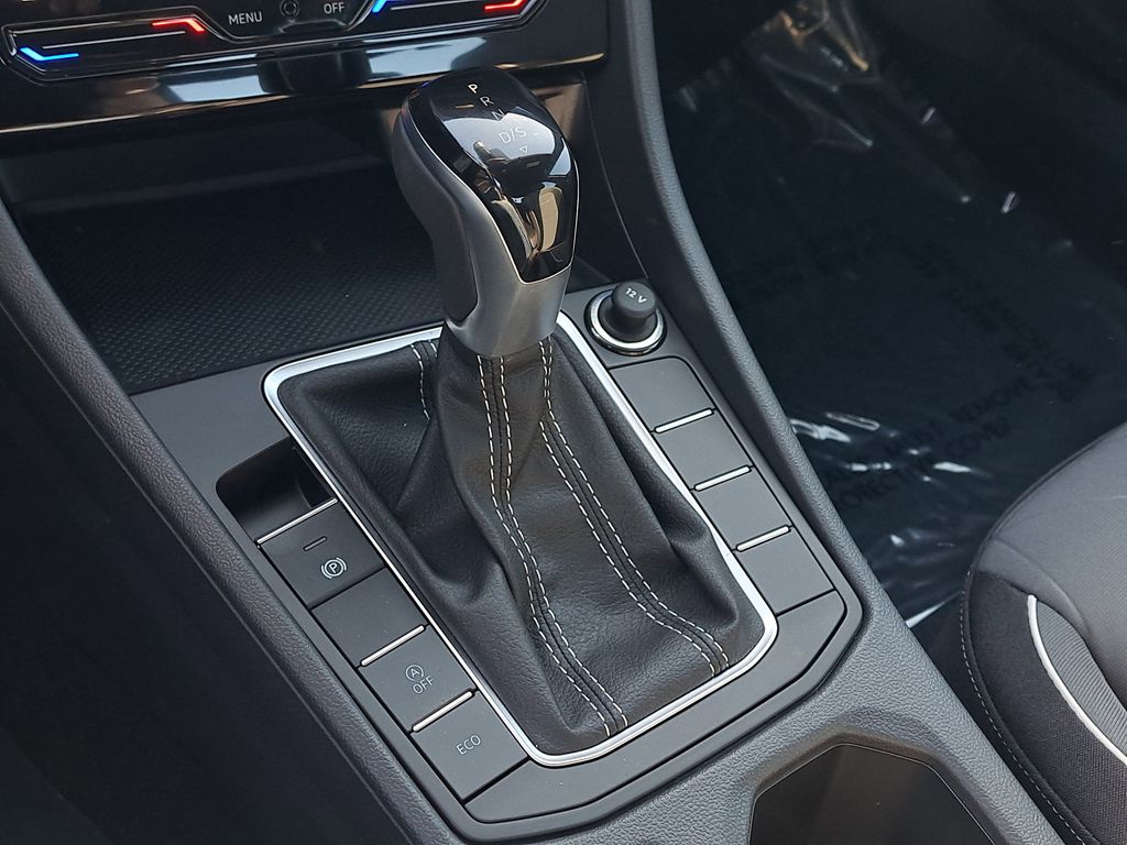 2025 Volkswagen Jetta Sport - Photo 30