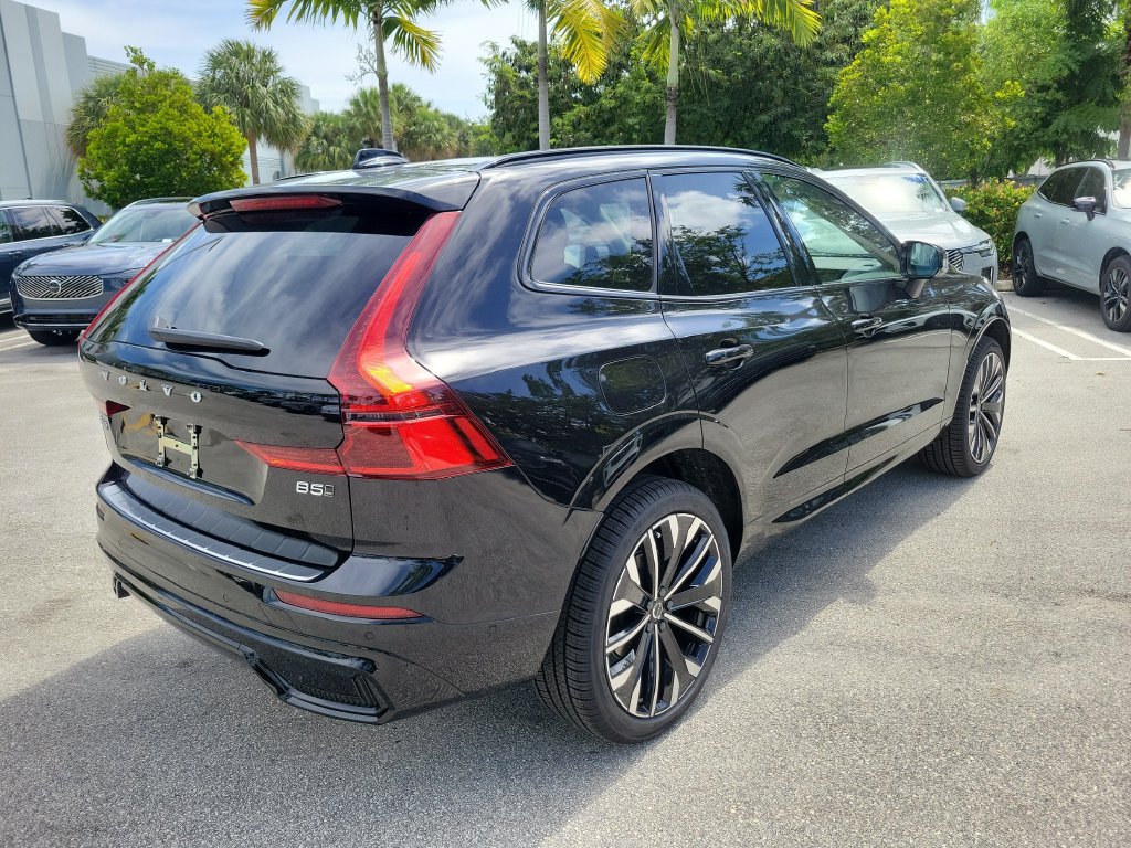 New 2027 Volvo XC60 B5 Ultra SUV